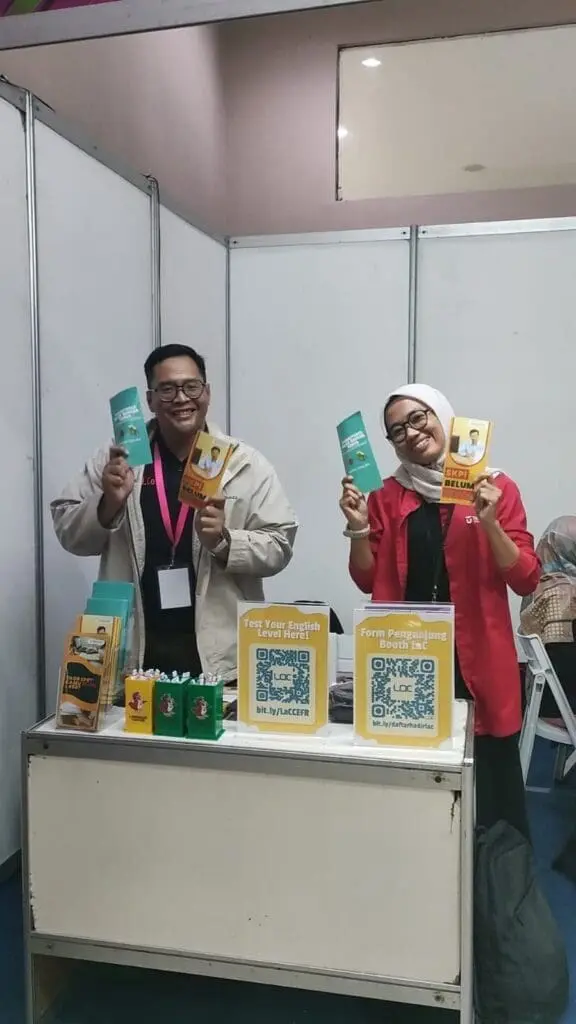 Booth LaC di Tel-U Career Days 2024 Vol.1