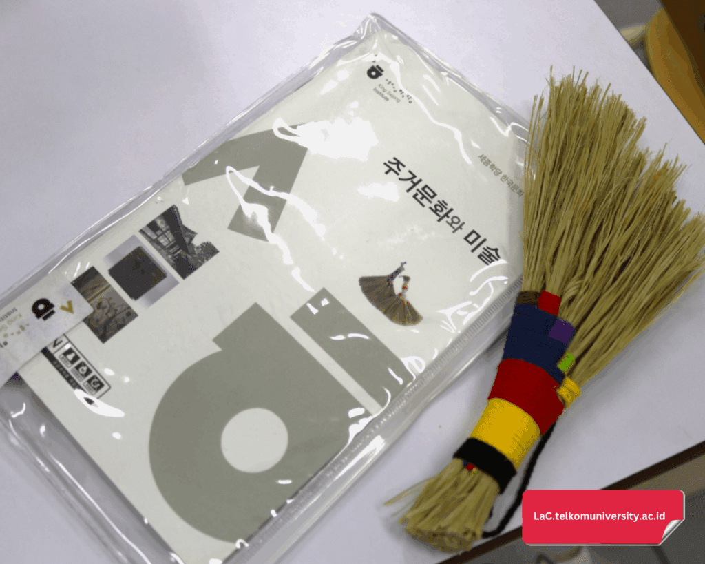 Kerajinan sapu mini Korea sudah selesai