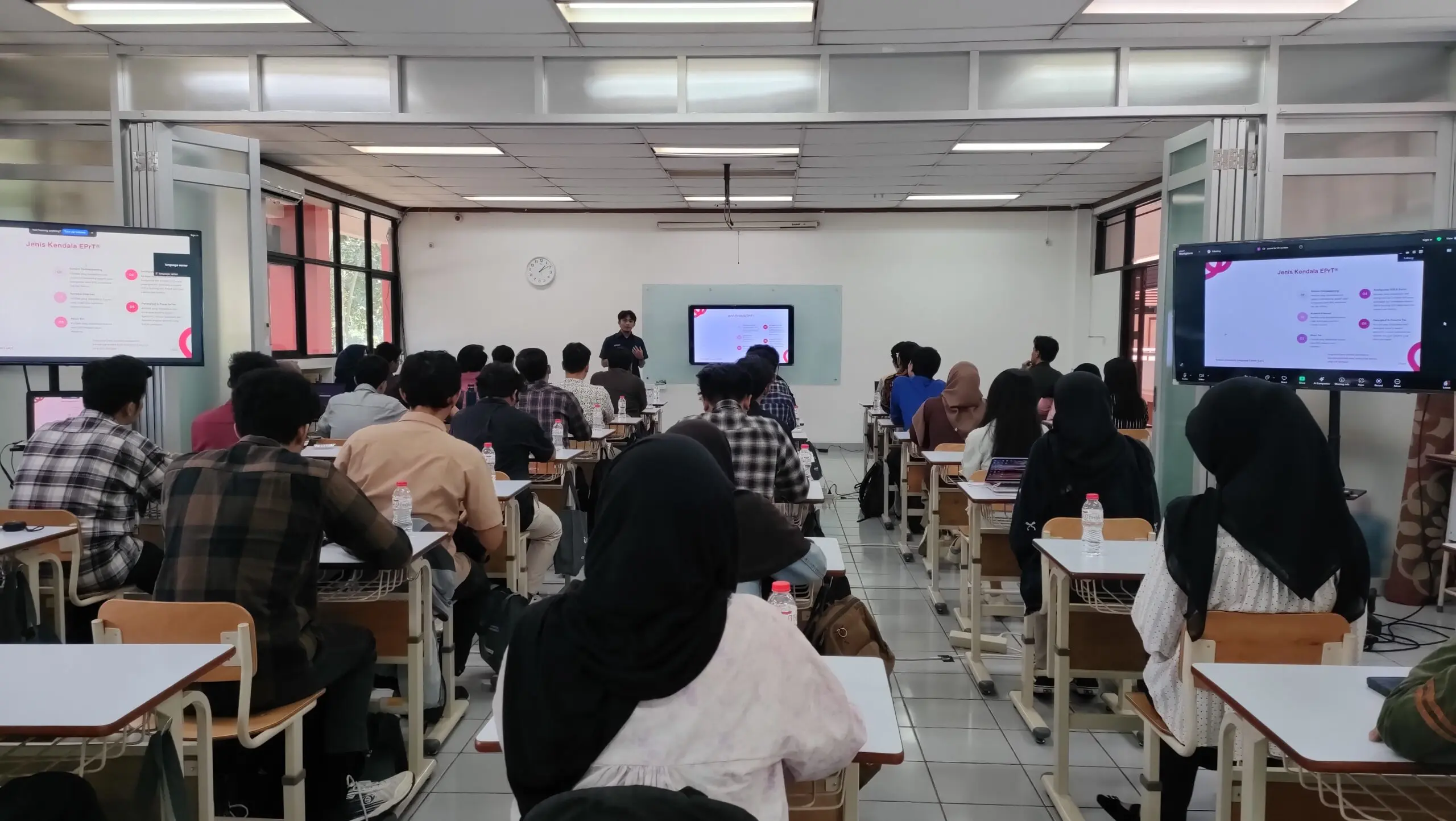 Penyampaian materi mengenai EPrT serta praktik dan simulasi troubleshooting