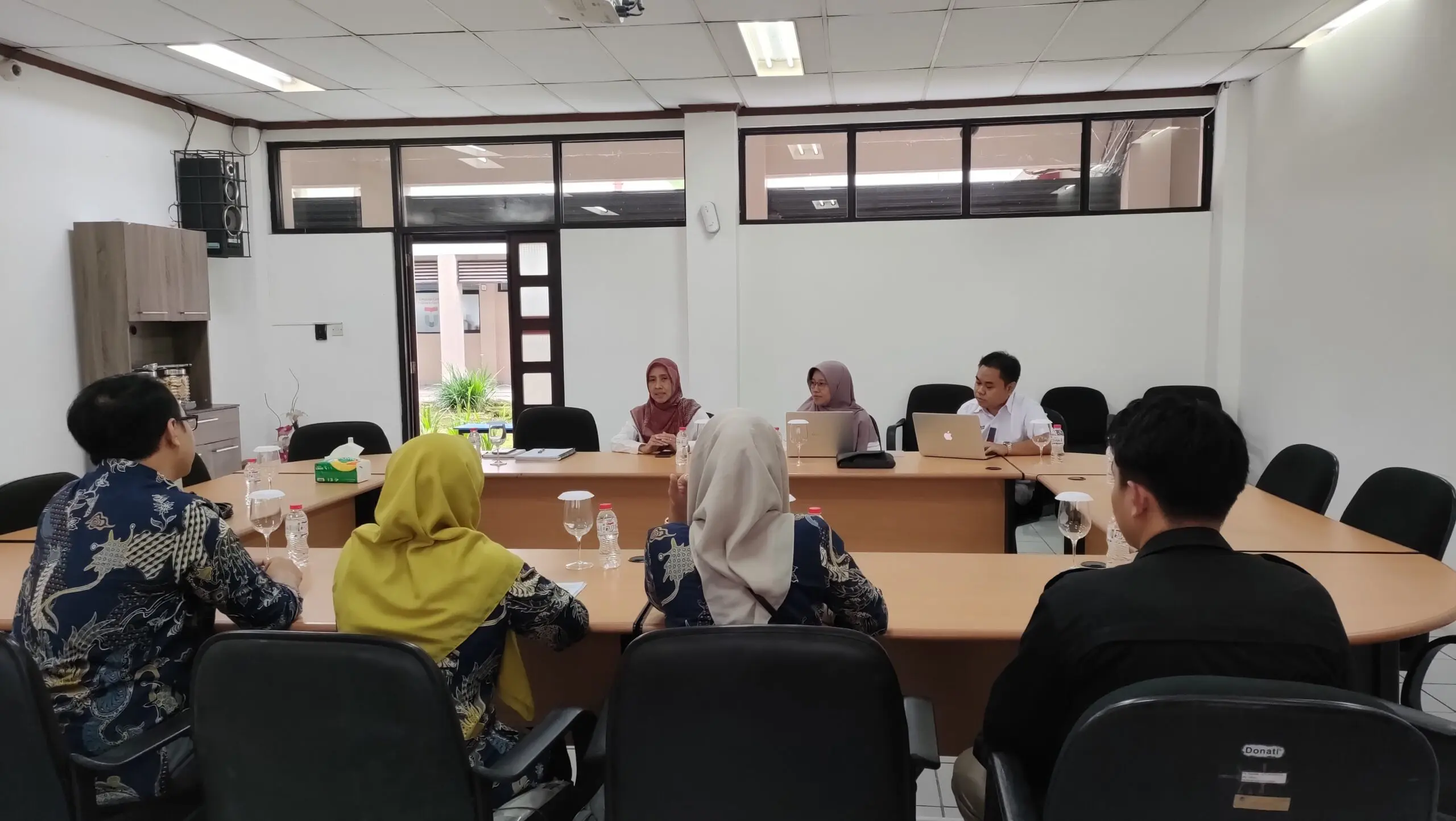 Sambutan Kepala Bagian Pusat Bahasa, Ibu Rika Yuliant, M.I.Kom