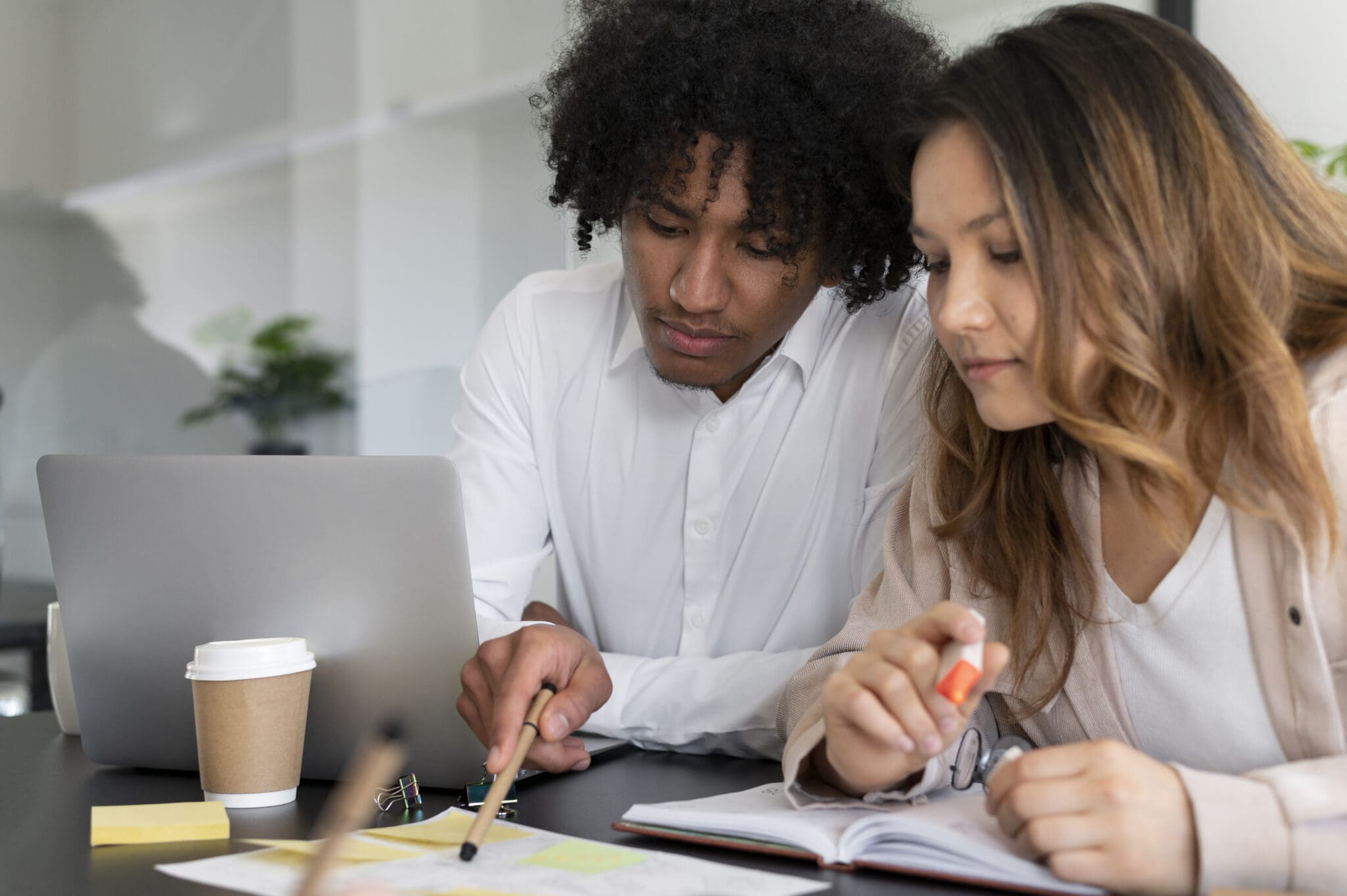 Diskusi dengan Teman untuk Memperkaya Kosakata IELTS