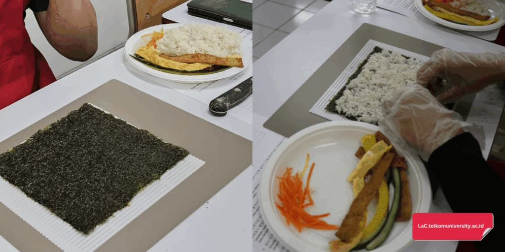 Rumput laut diletakan di atas alat penggulung Kimbap (kiri) dan Nasi diratakan tipis di atas rumput laut (kanan)