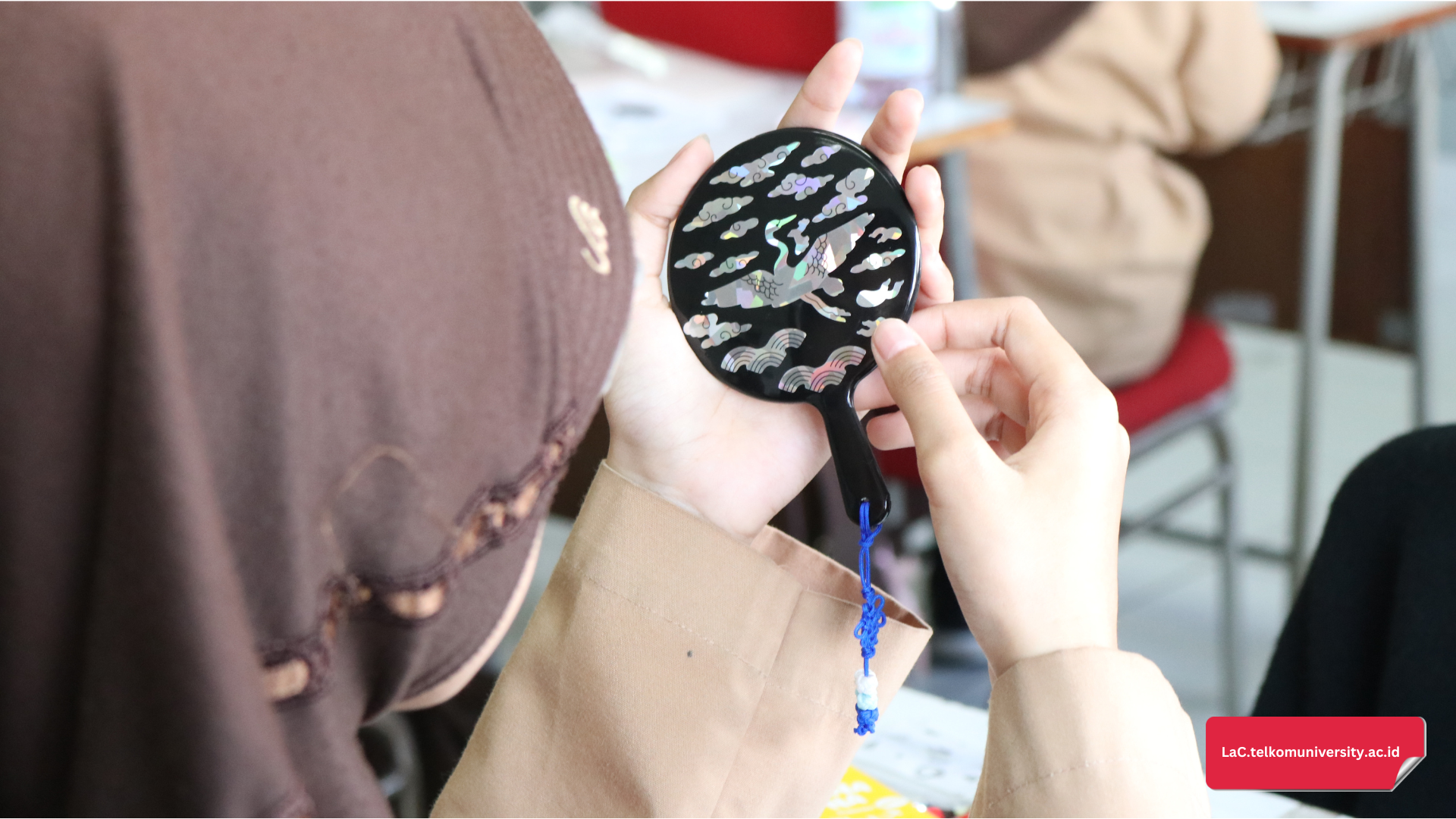 Cermin jagae yang sudah dibuat