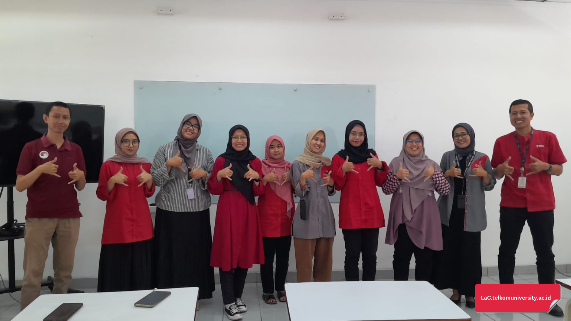 Pelaksanaan ujian akhir kelas Bisindo tingkat 1