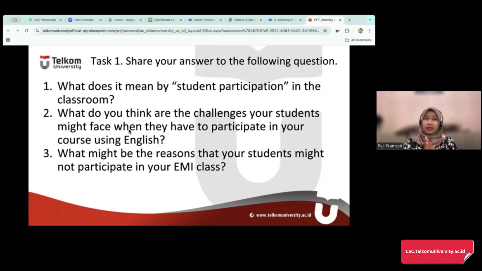 Para guru SMK Telkom Jakarta mengikuti pelatihan English for Teaching secara online