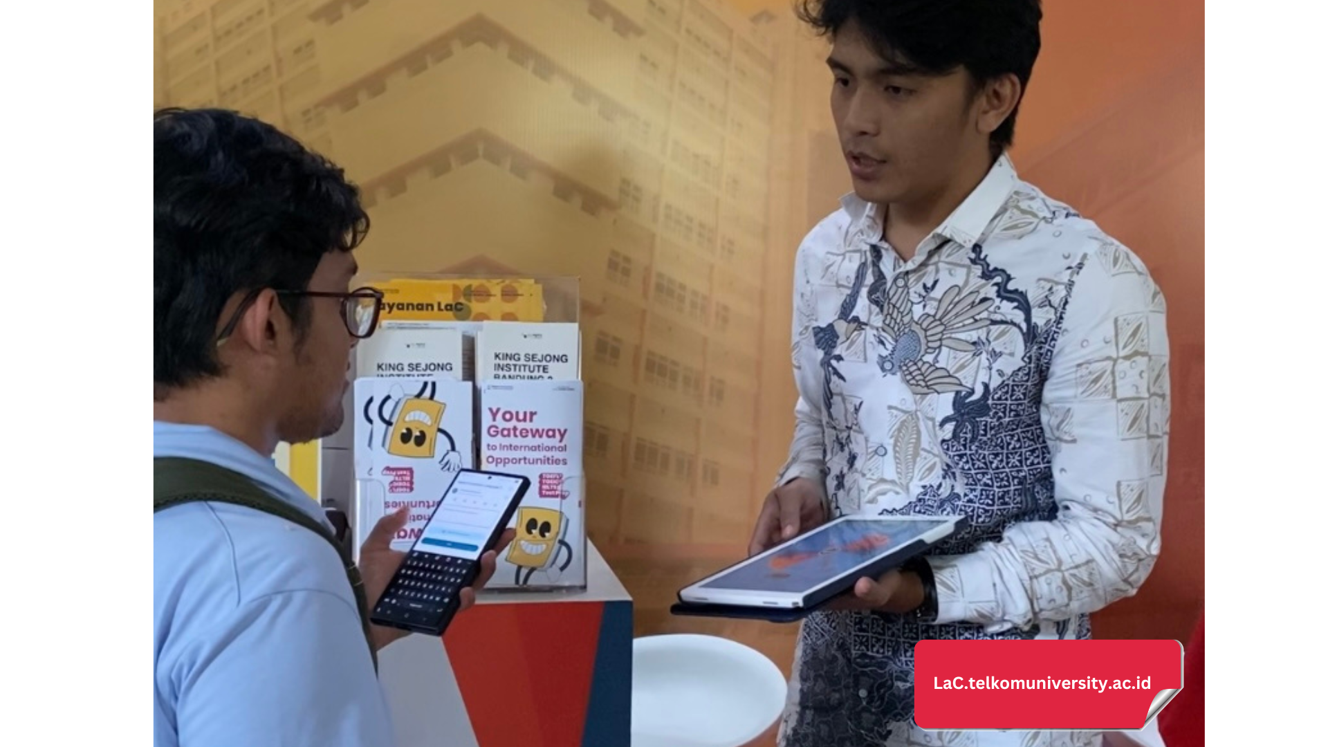 Spin wheel merchandise LaC