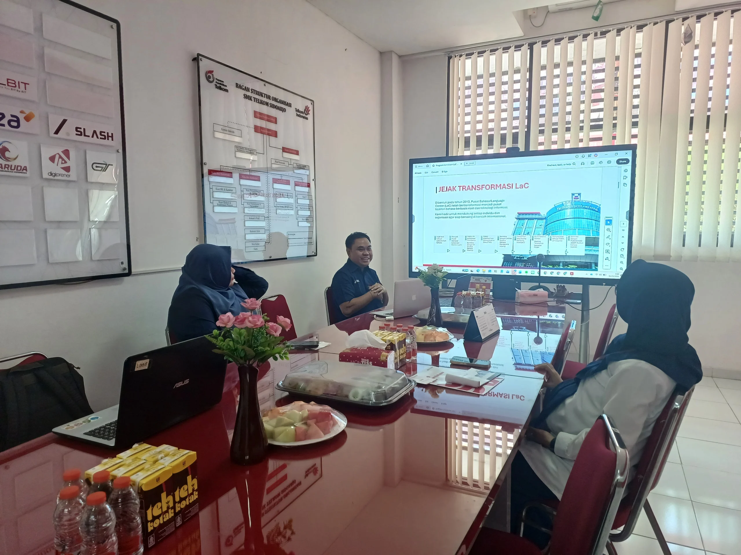 Kunjungan ke SMK Telkom Sidoarjo