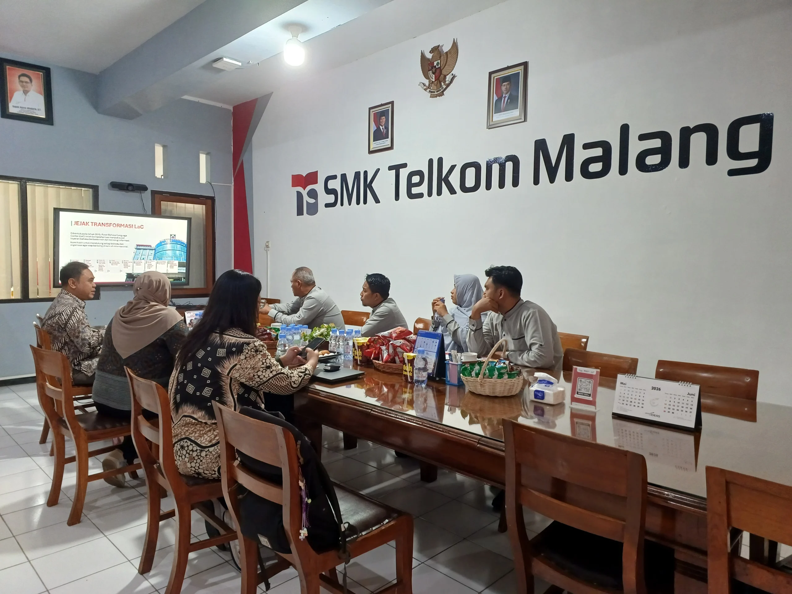 Kunjungan ke SMK Telkom Malang